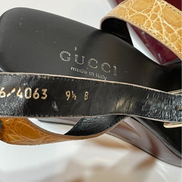 Beautiful Gucci Camel Platform - Picture 3 of 3